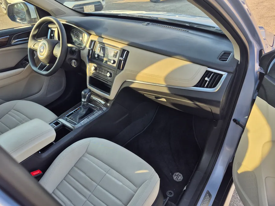 2023 ام جي RX5 STD 