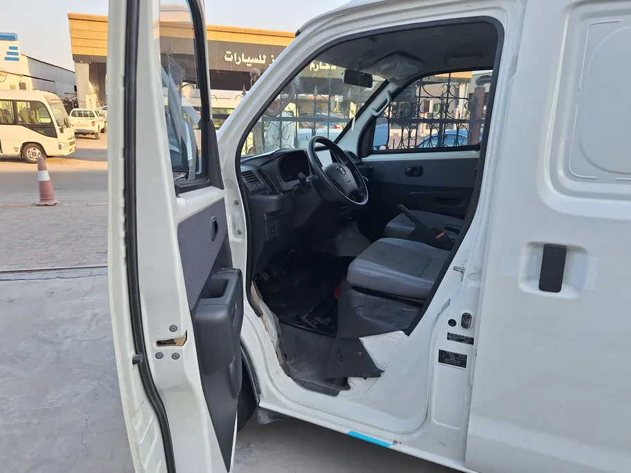 2023 Toyota LiteAce Van 
