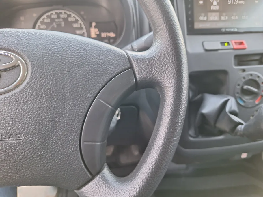 2023 Toyota LiteAce Van 