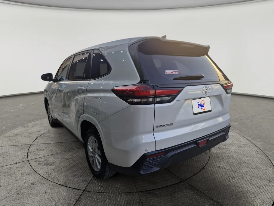 2024 Toyota Innova STD 