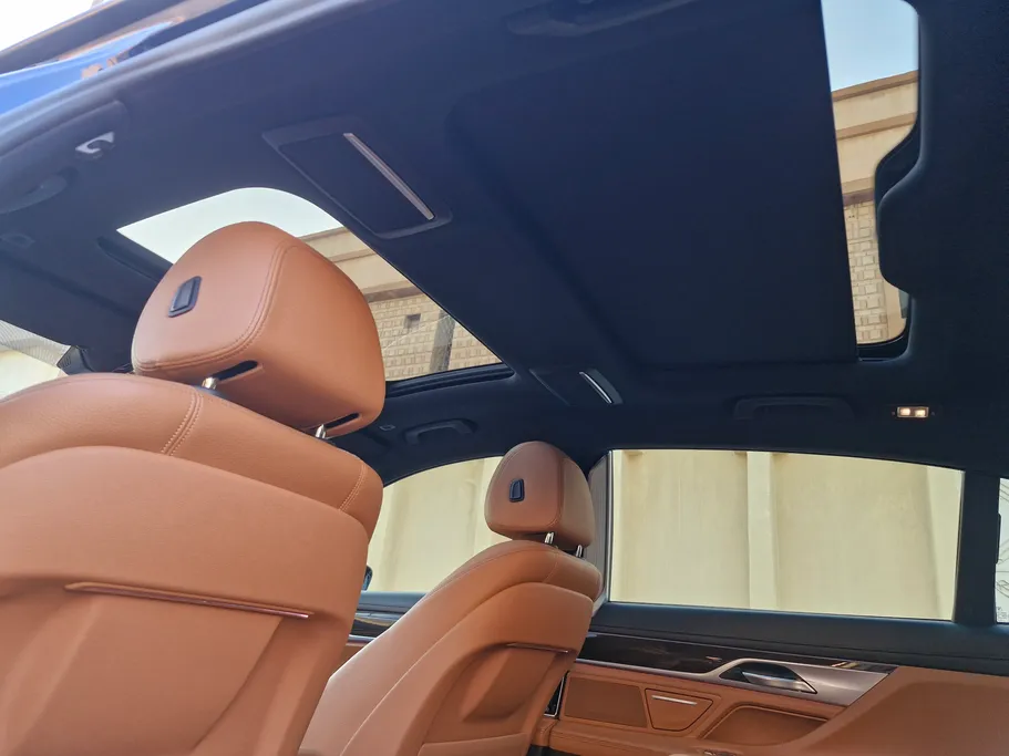 2022 BMW 7 Series 730Li 