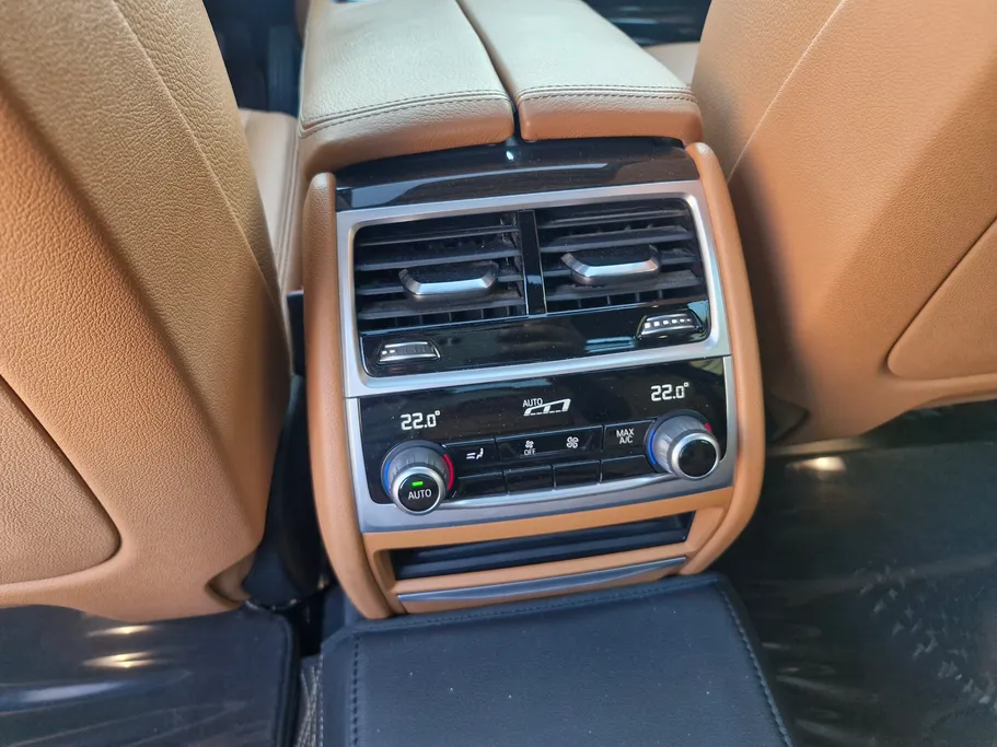 2022 BMW 7 Series 730Li 