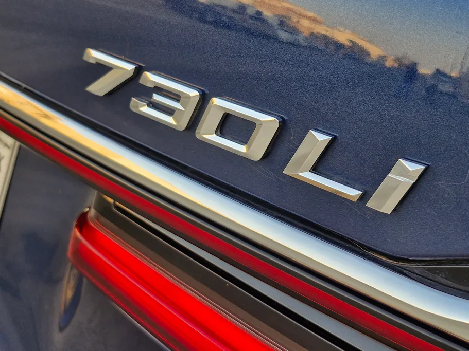 2022 BMW 7 Series 730Li 