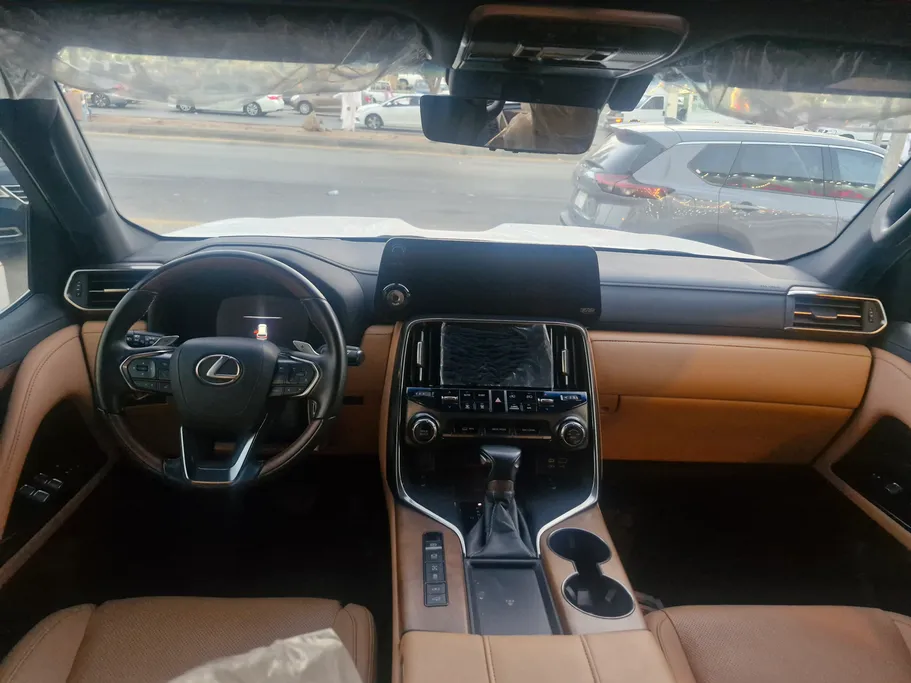 لكزس LX 600 BB Elite 2024 