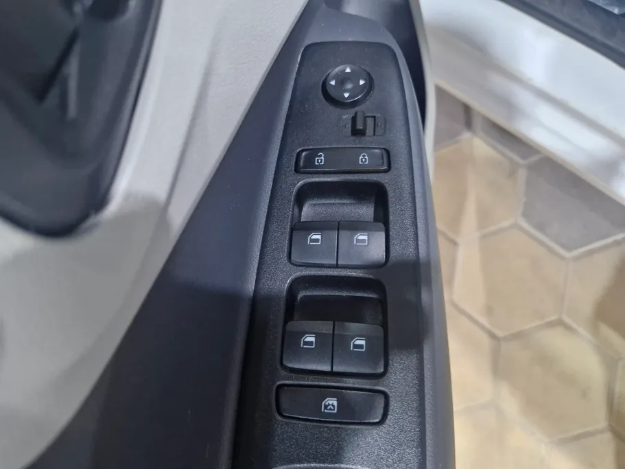 هيونداي Grand i10 فلييت 2026 