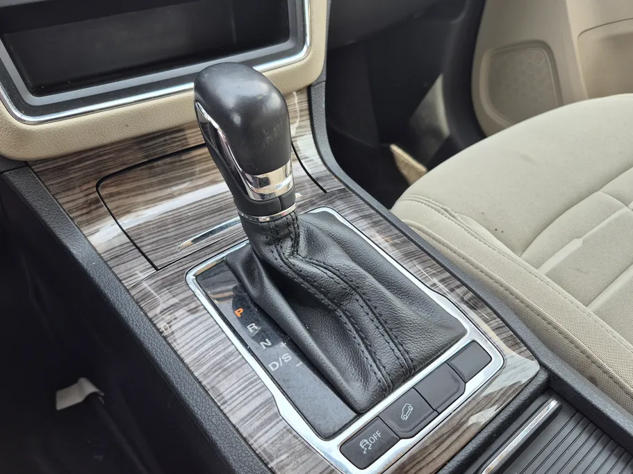 2023 MG RX5 STD 