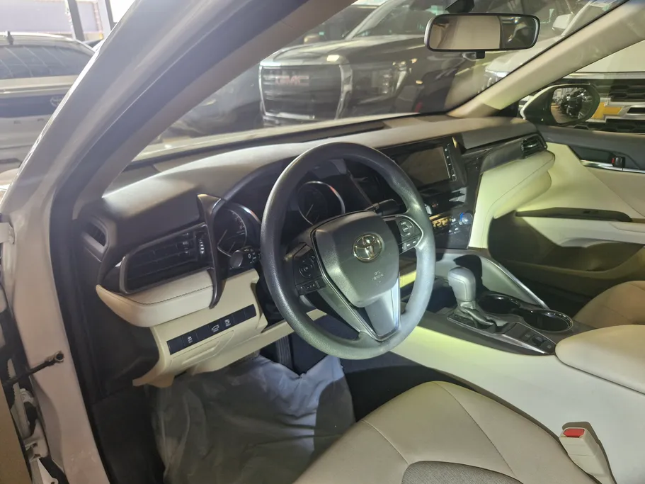 2023 Toyota Camry  LE 