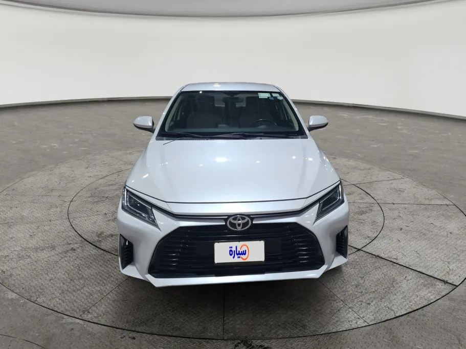 2024 Toyota Yaris  Y 