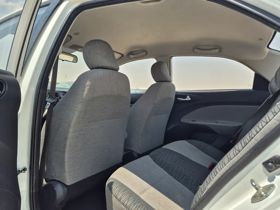 2022 Kia Pegas LX 