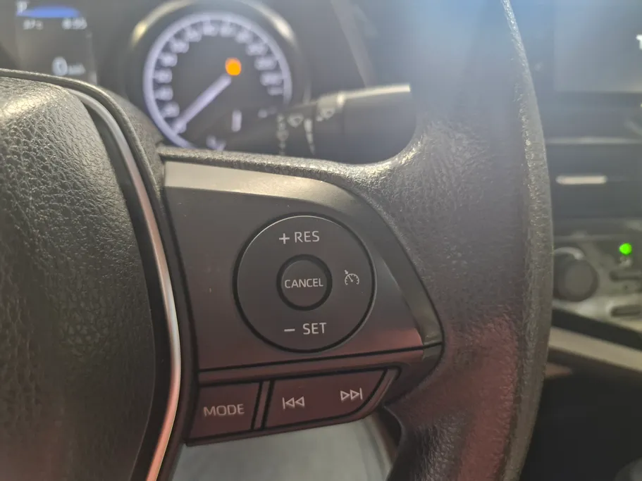 2023 Toyota Camry  LE 