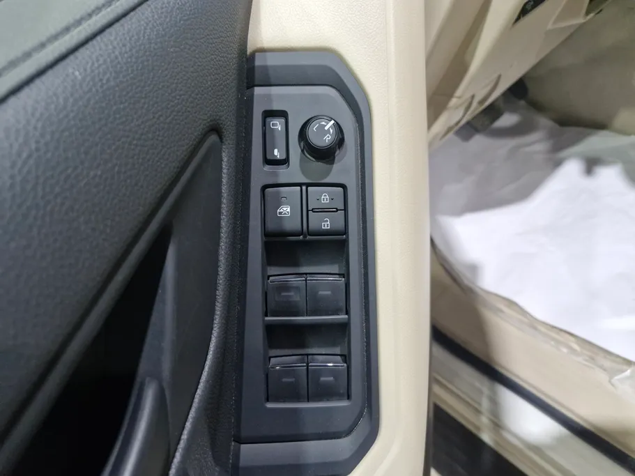 تويوتا لاندكروزر GXR3 DSL 2023 