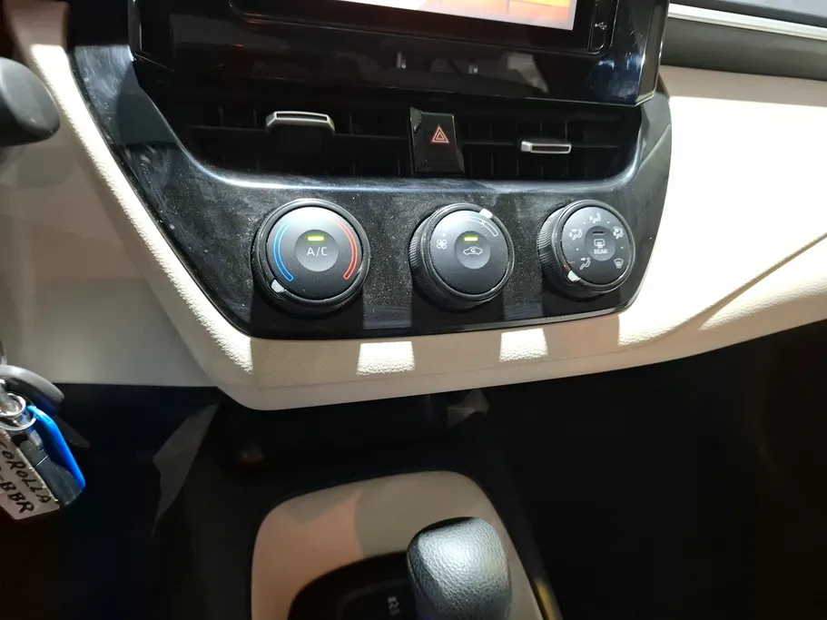 2022 Toyota Corolla XLI 