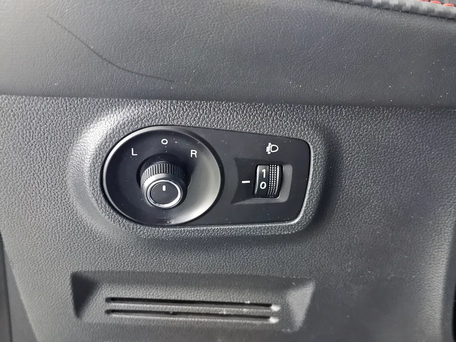 ام جي ZS STD 2023 