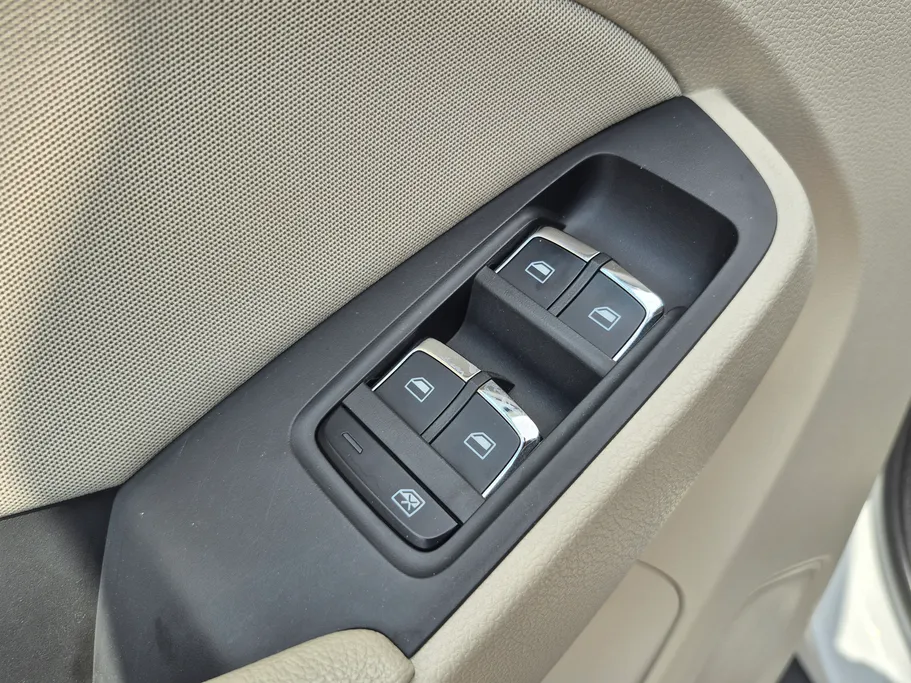 2023 ام جي RX5 STD 