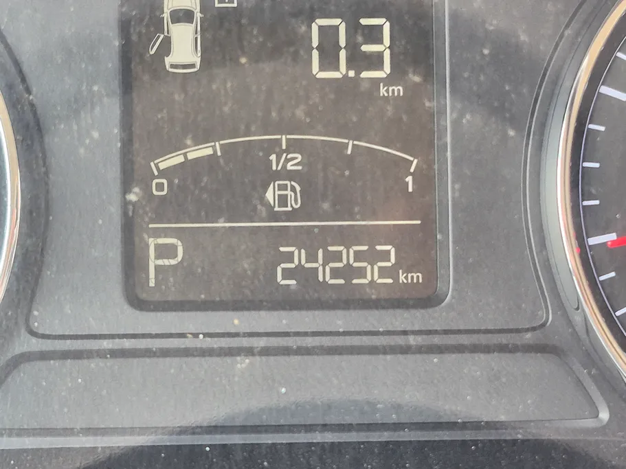 2023 ام جي RX5 STD 