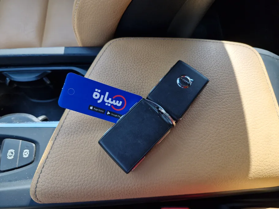 فولفو اكس سي 60  2018 