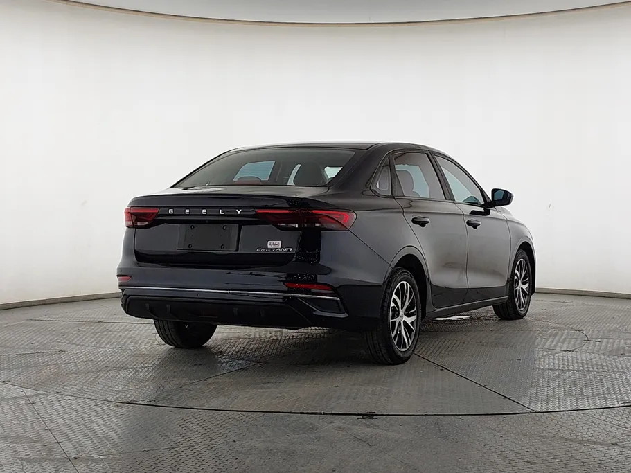 جيلي امجراند GS 2024 