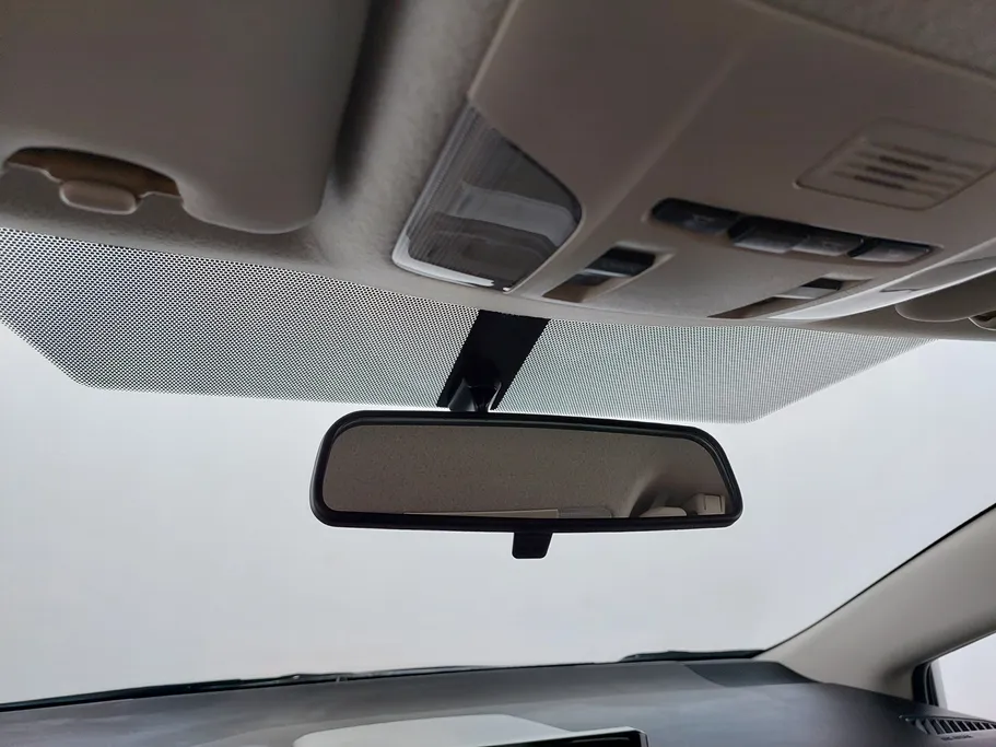 2022 تويوتا Corolla XLI Executive Moonroof 