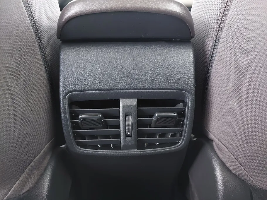 2022 تويوتا Corolla XLI Executive Moonroof 