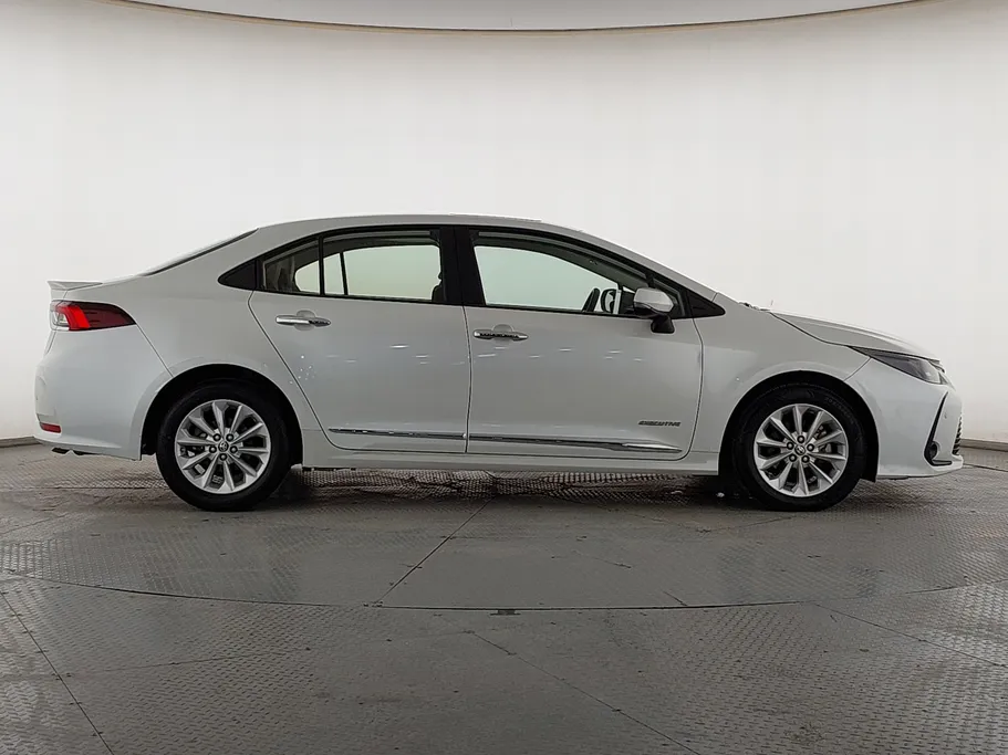 2022 تويوتا Corolla XLI Executive Moonroof 