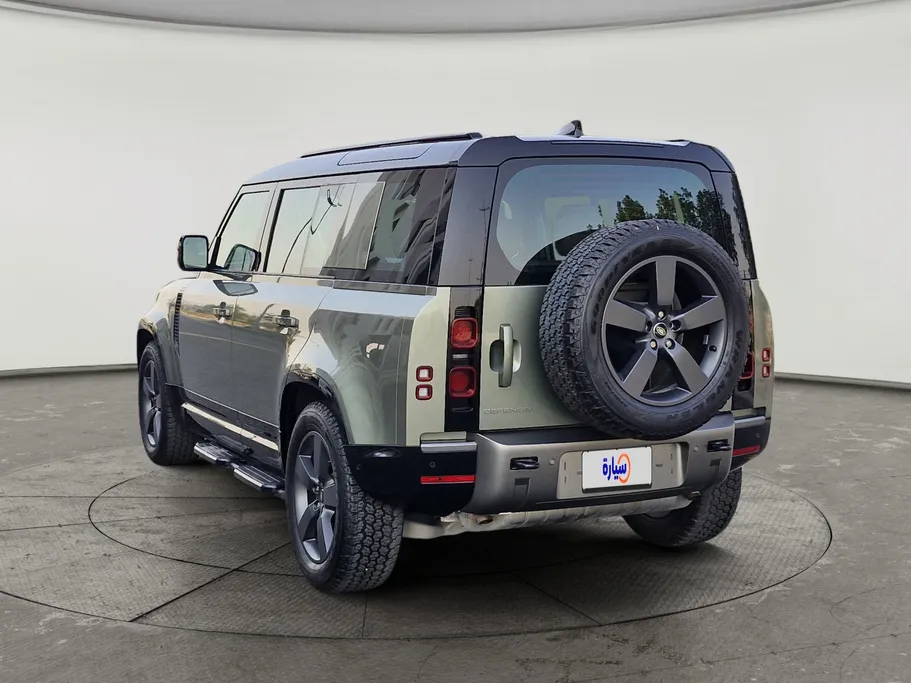 2025 Land Rover Defender P300 S 