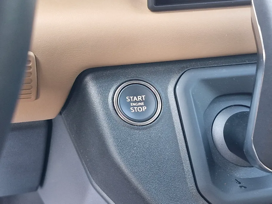 2025 Land Rover Defender P300 S 