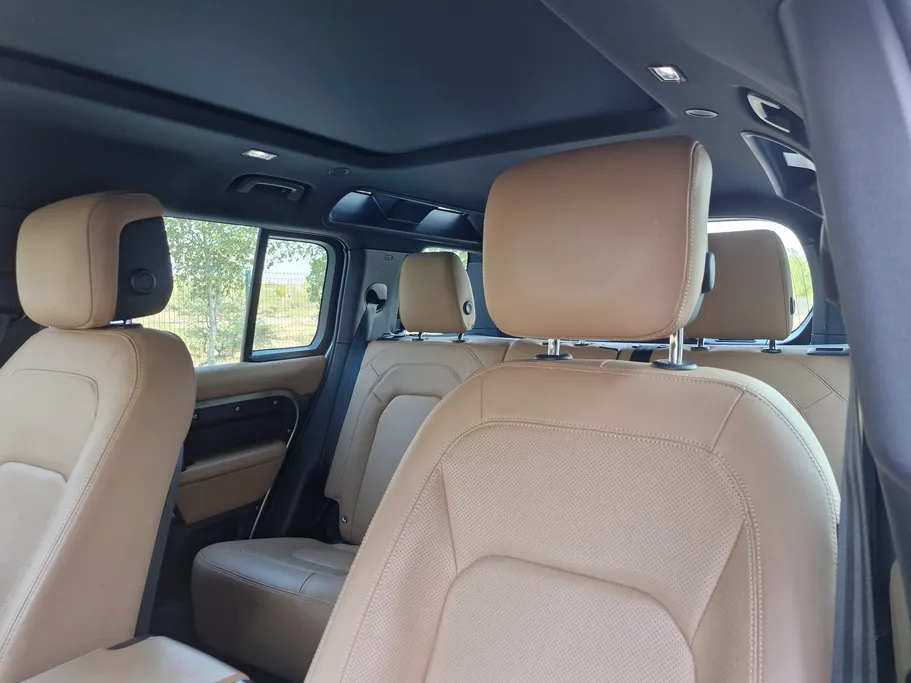 2025 Land Rover Defender P300 S 