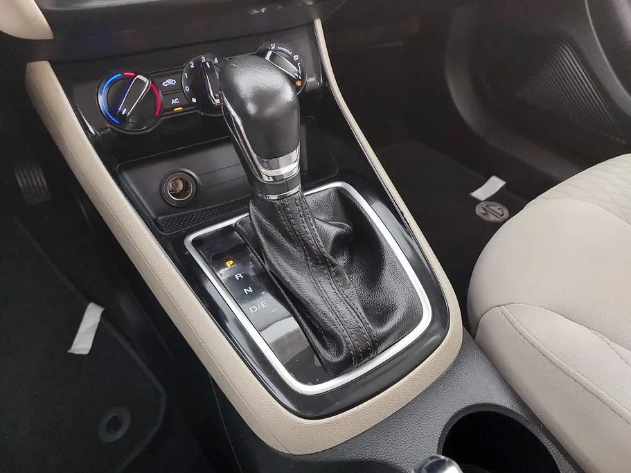 2023 MG 5 STD 