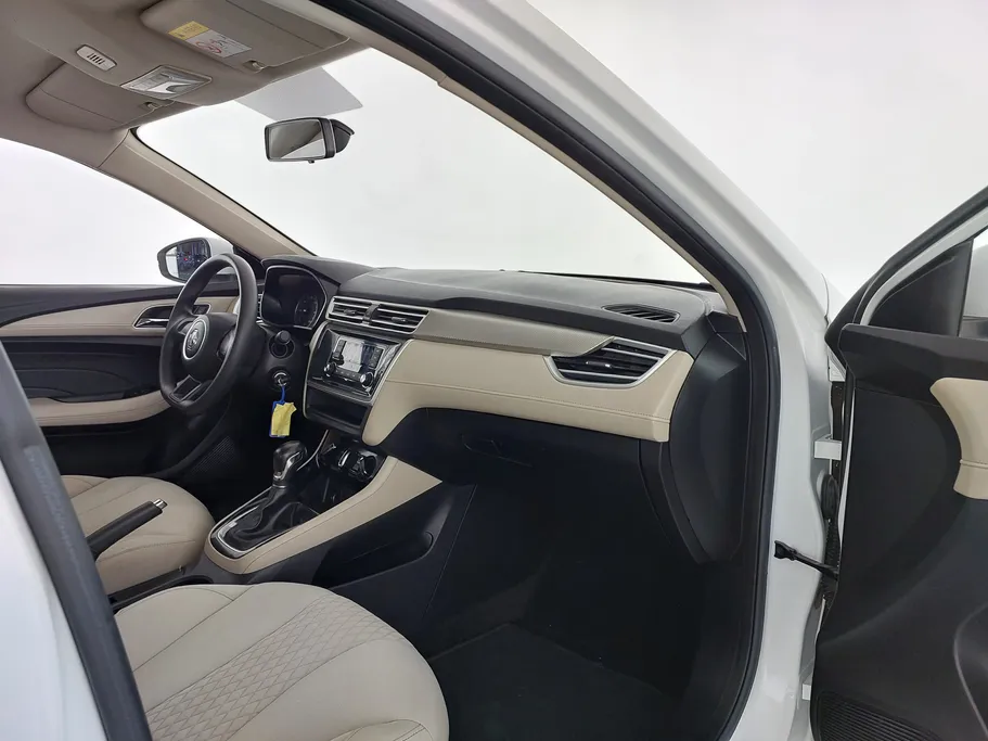2023 MG 5 STD 