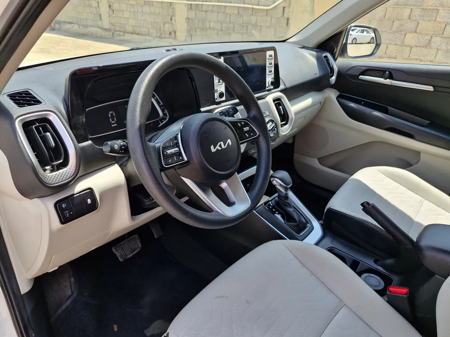 2023 Kia SONET LX 