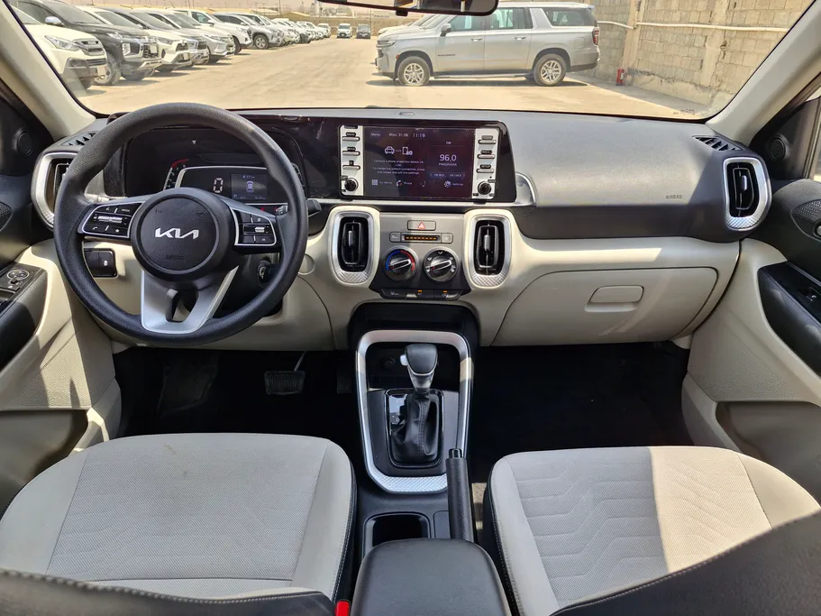 2023 Kia SONET LX 