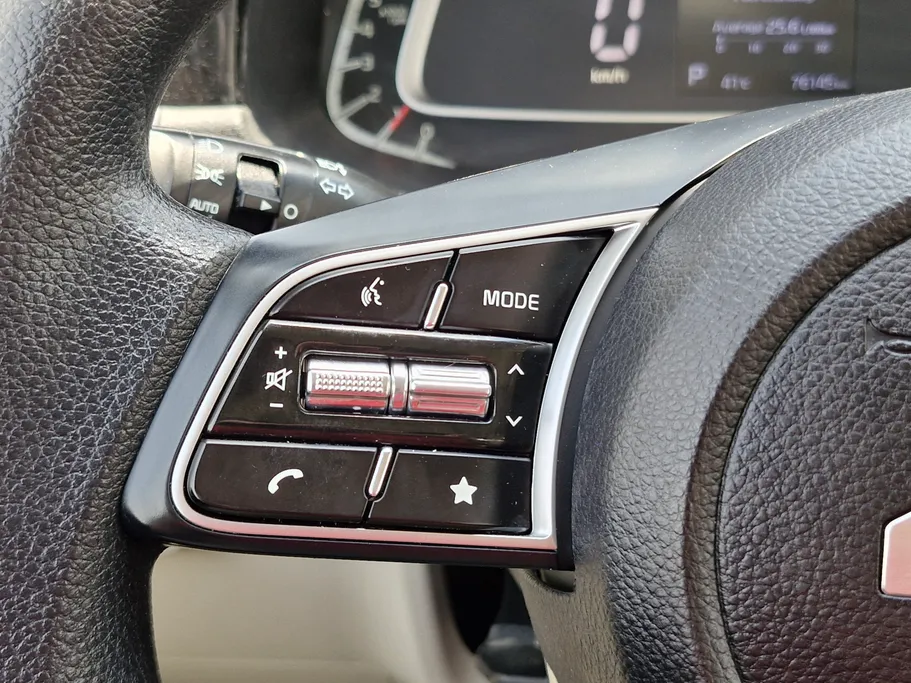 2023 Kia SONET LX 
