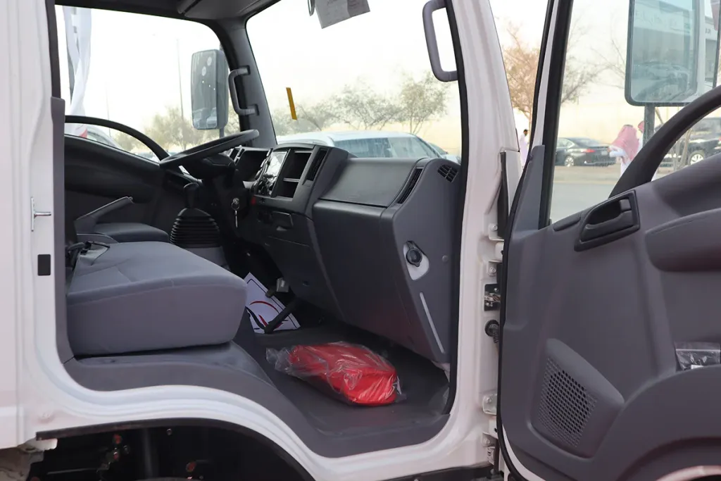 2026 Isuzu Dyna شاص طويل 