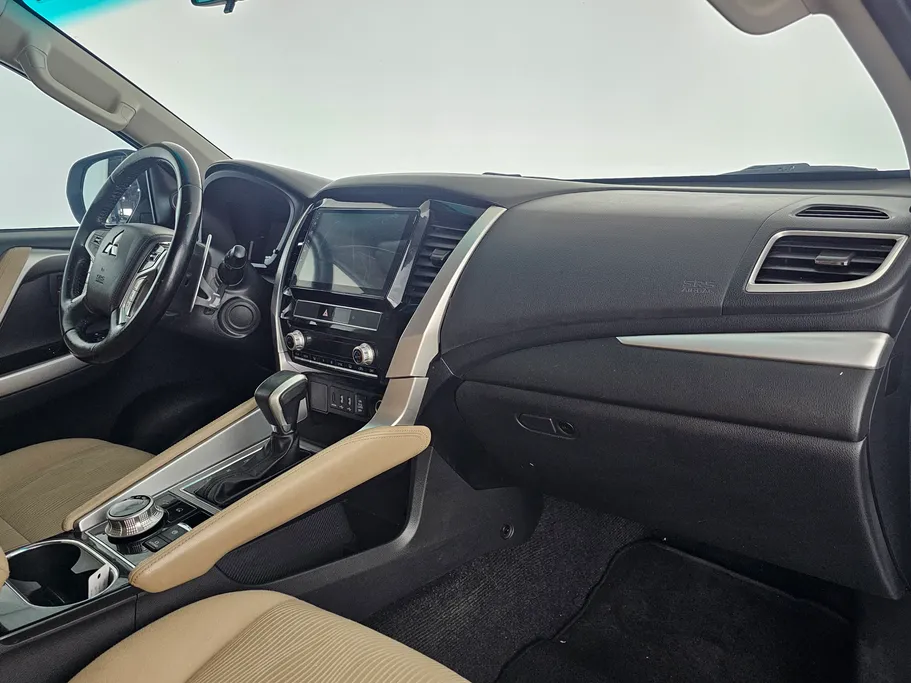 ميتسوبيشي  مونتيرو سبورت GLS-ML 2021 