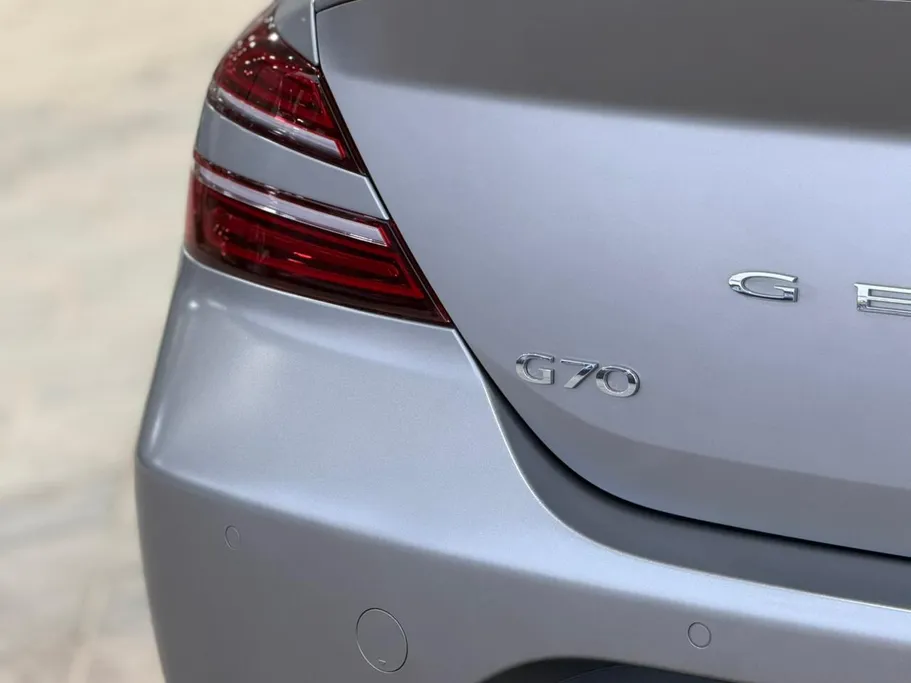 2026 Genesis G70 Prestige 