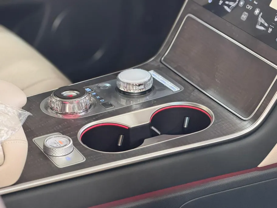 2026 Genesis GV80 Premium 
