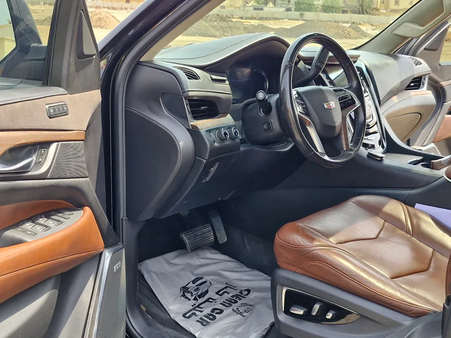 كاديلاك اسكاليد Premium Luxury 2018 