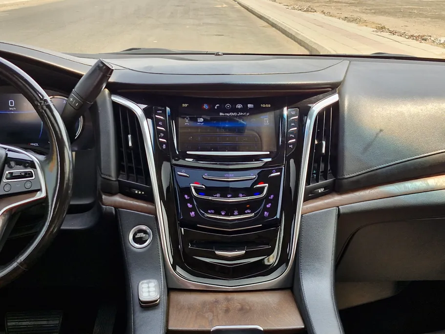 كاديلاك اسكاليد Premium Luxury 2018 