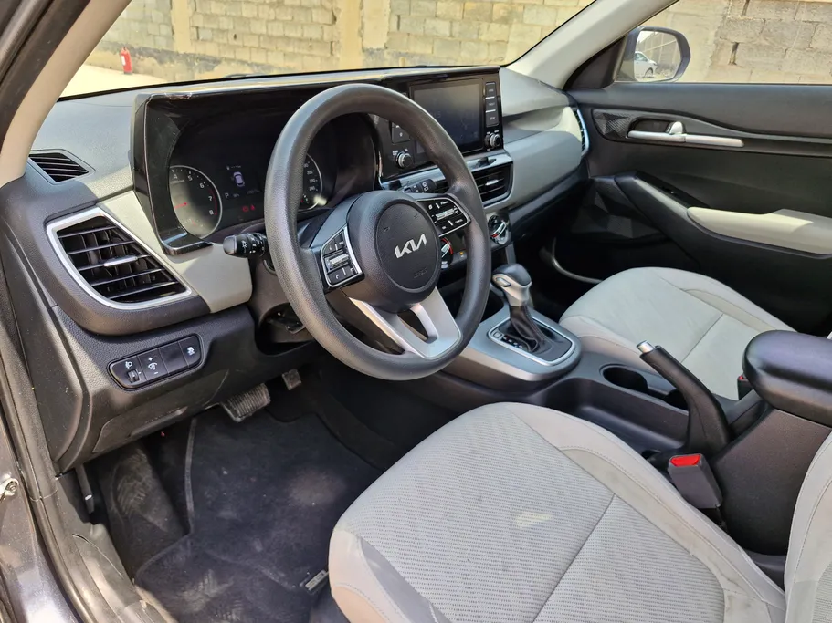 2023 Kia Seltos LX 