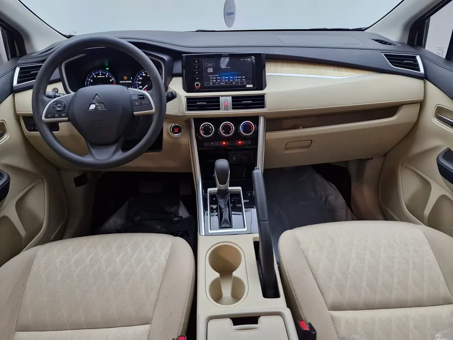 2024 Mitsubishi XPANDER HL 