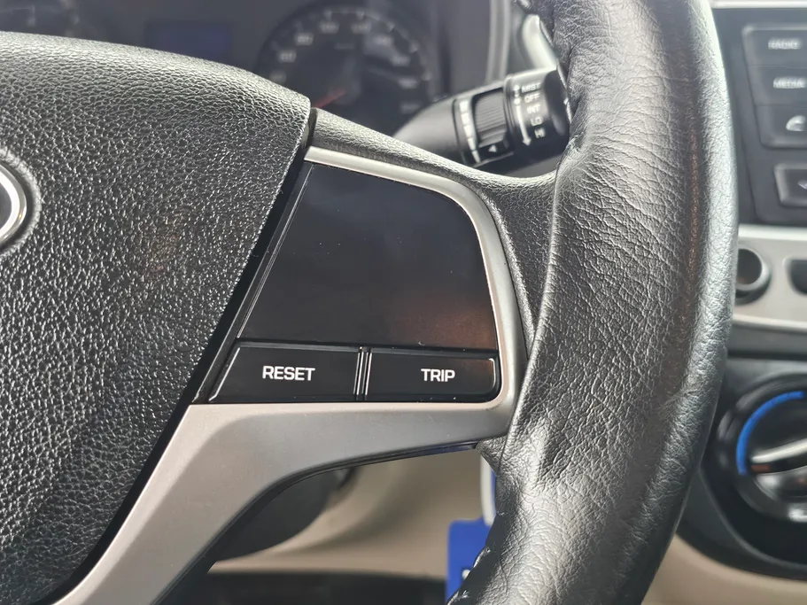 2021 Hyundai Accent Smart 