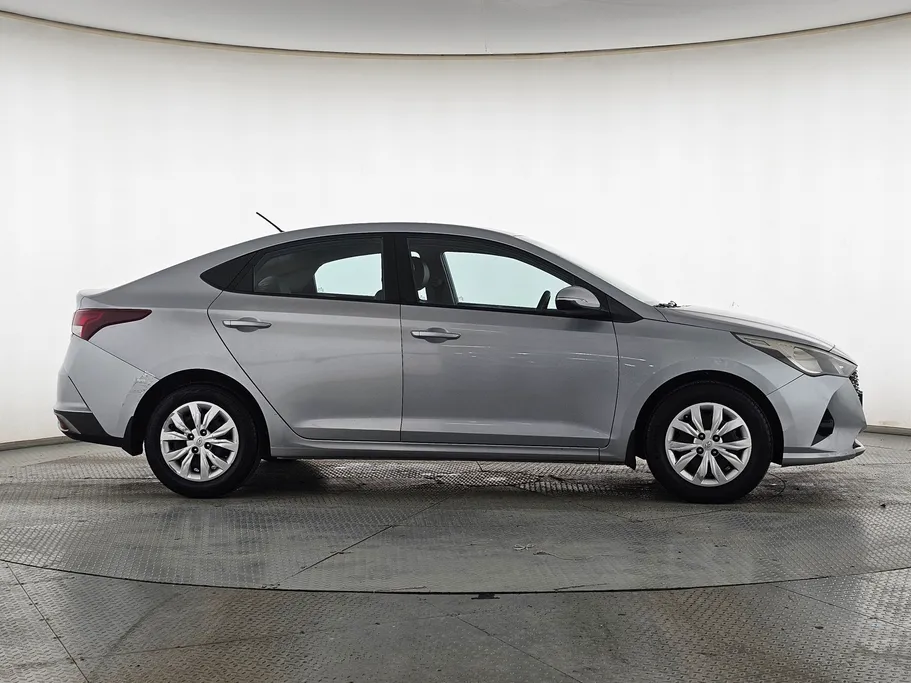 2021 Hyundai Accent Smart 