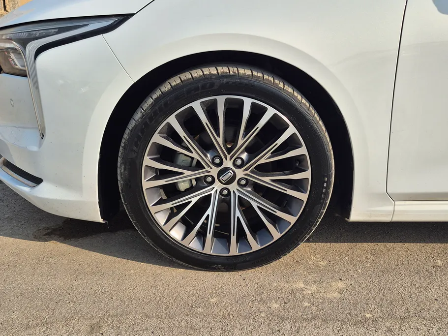 2024 FAW Bestune B70 Premium 