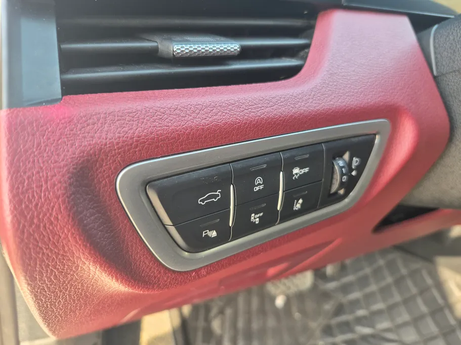 2024 FAW Bestune B70 Premium 
