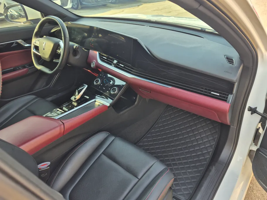 2024 FAW Bestune B70 Premium 