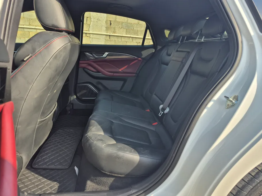 2024 FAW Bestune B70 Premium 