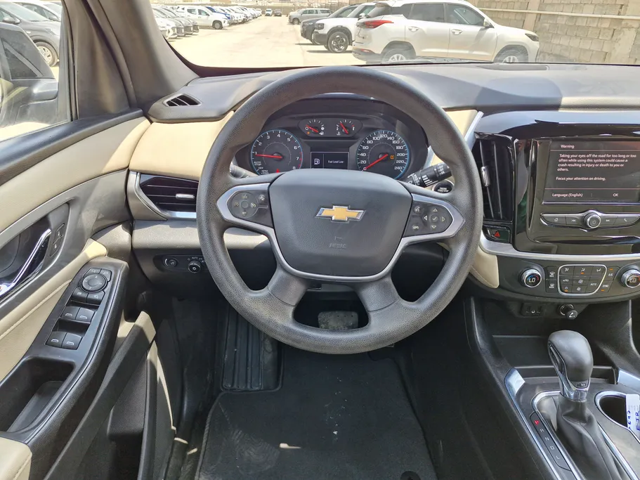 2022 Chevrolet Traverse LT 