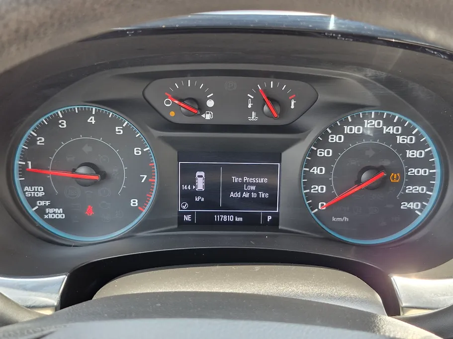 2022 Chevrolet Traverse LT 