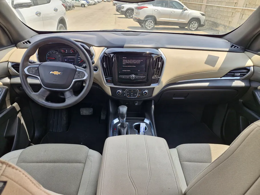 2022 Chevrolet Traverse LT 
