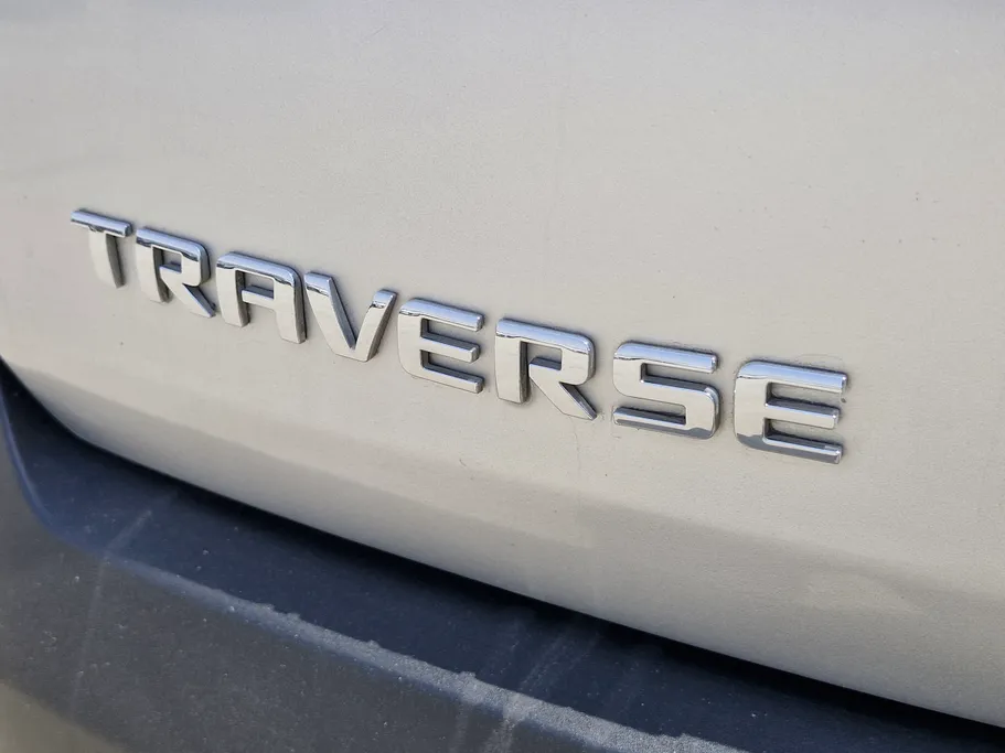 2022 Chevrolet Traverse LT 